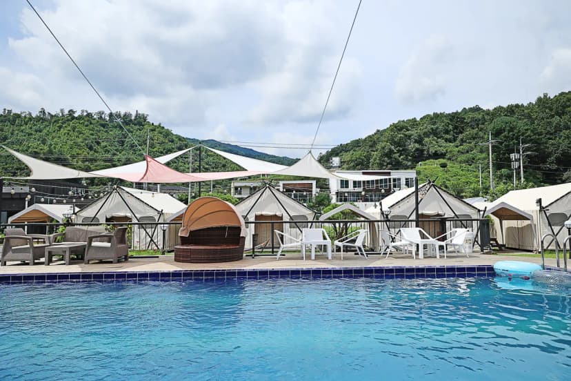 청춘 글램핑 카라반 사진 20