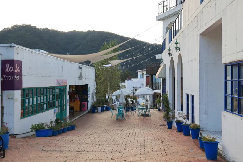 럭셔리풀빌라 글램핑 풀램핑 사진 4