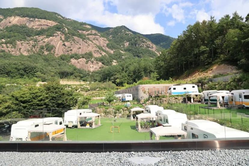 산정호수 마루글램핑 카라반 사진 2