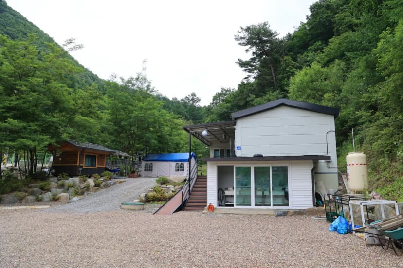 유명산 계곡 캠핑장 사진 16