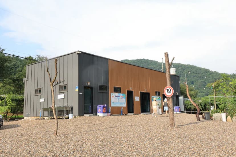 봉바위돌집 캠핑장 사진 14