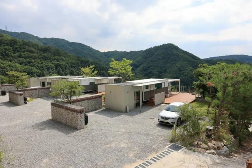 포천 몽롱한노을 카라반 캠핑장 사진 2
