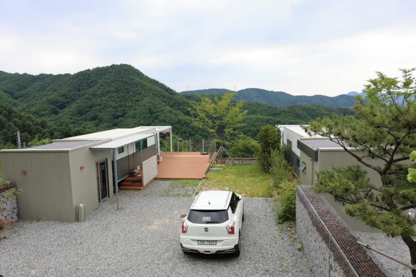 포천 몽롱한노을 카라반 캠핑장 사진 8