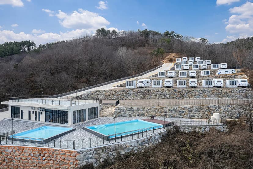 영덕 오션뷰 카라반 캠핑장 사진 19