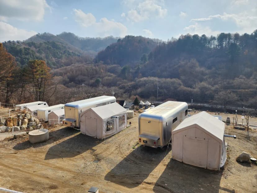 글램365 가평글램핑카라반 사진 18