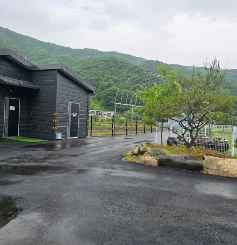 산과 벗 캠핑장 사진 12