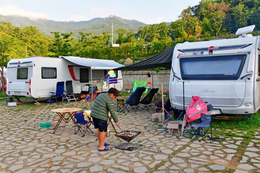 황매산 별쿵 캠핑장 사진 8