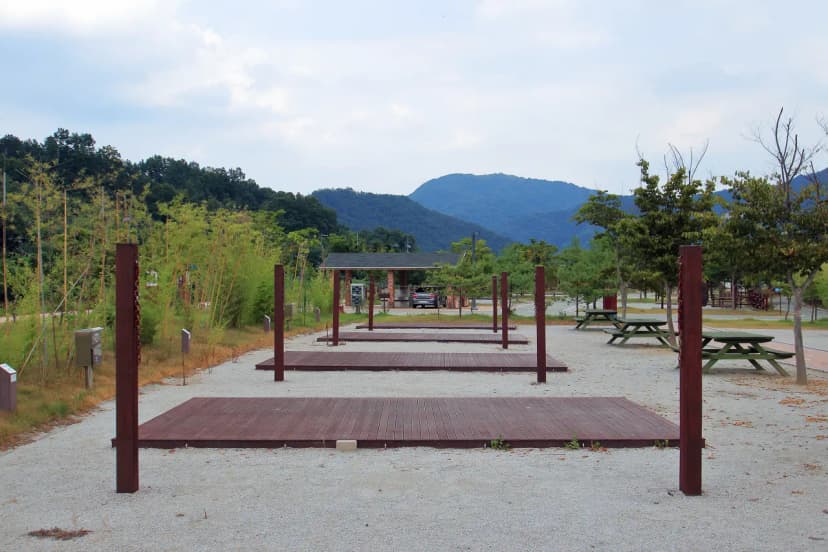 김천부항댐 산내들 오토캠핑장 사진 16