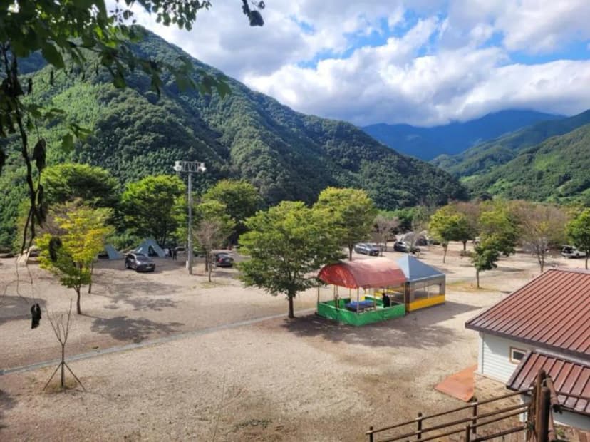 지리산 당근 오토캠핑장 사진 3