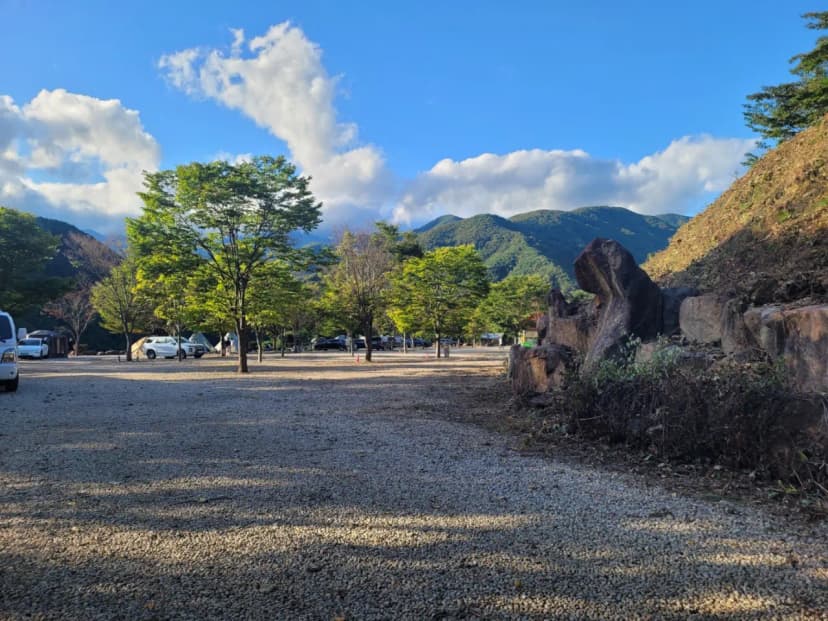 지리산 당근 오토캠핑장 사진 17