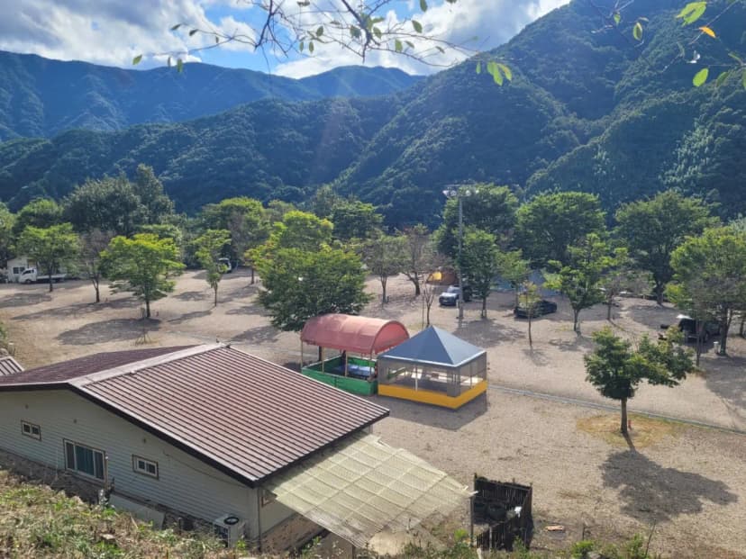 지리산 당근 오토캠핑장 사진 18
