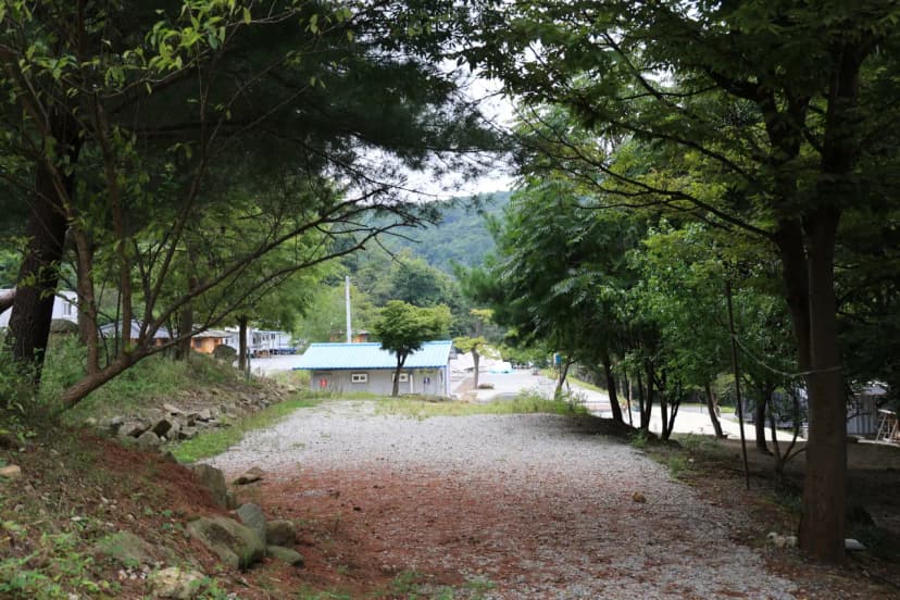 안성운모석캠핑장 사진 9