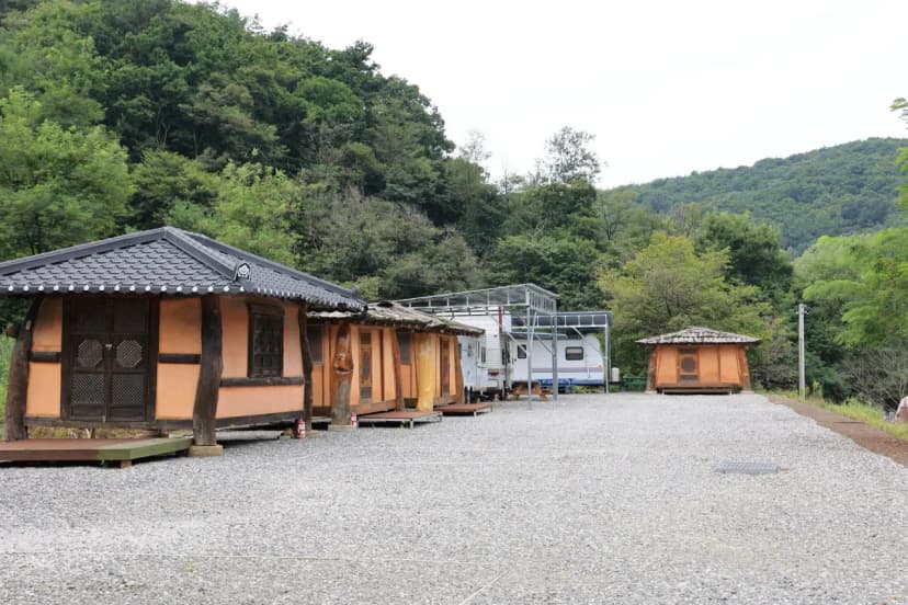 안성운모석캠핑장 사진 12